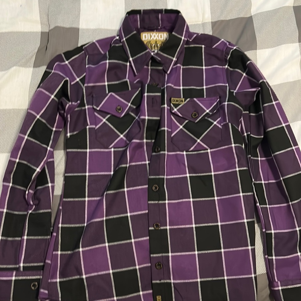 Dixxon woman’s flannel